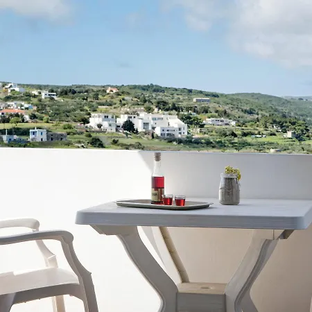 Contaratos Lettings 3 * Livadi (Kythira)