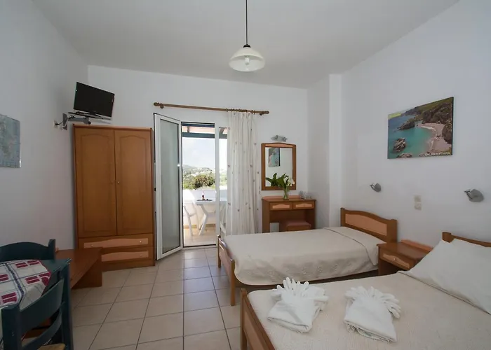 Contaratos Lettings 3 * Livadi (Kythira)