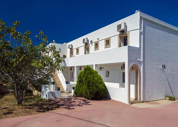 Contaratos Lettings 3 Livadi (Kythira)