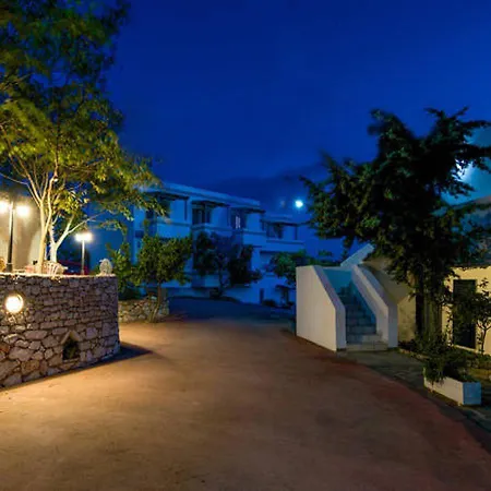 Apartment Contaratos Lettings 3 *